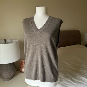 NWT Women's Madewell Cashmere V-Neck Sweater Vest in Mink Hthr Size Small